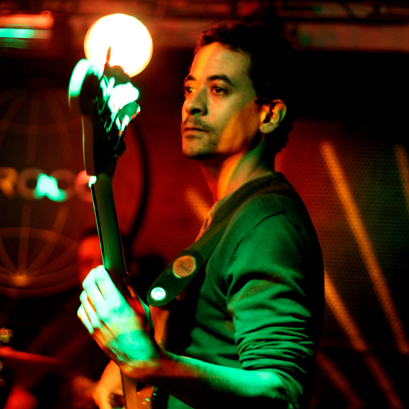 Yo tocando el bajo